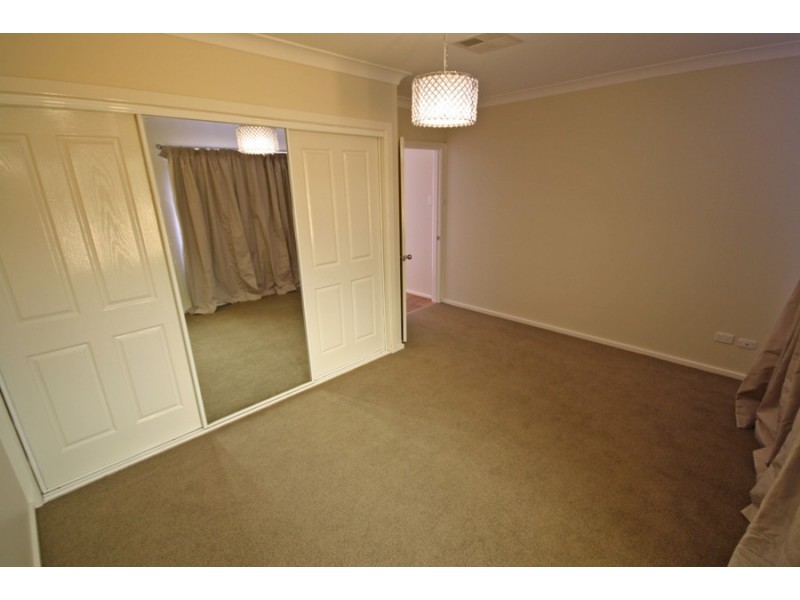 4/64 Stanley Street, Wagga Wagga NSW 2650
