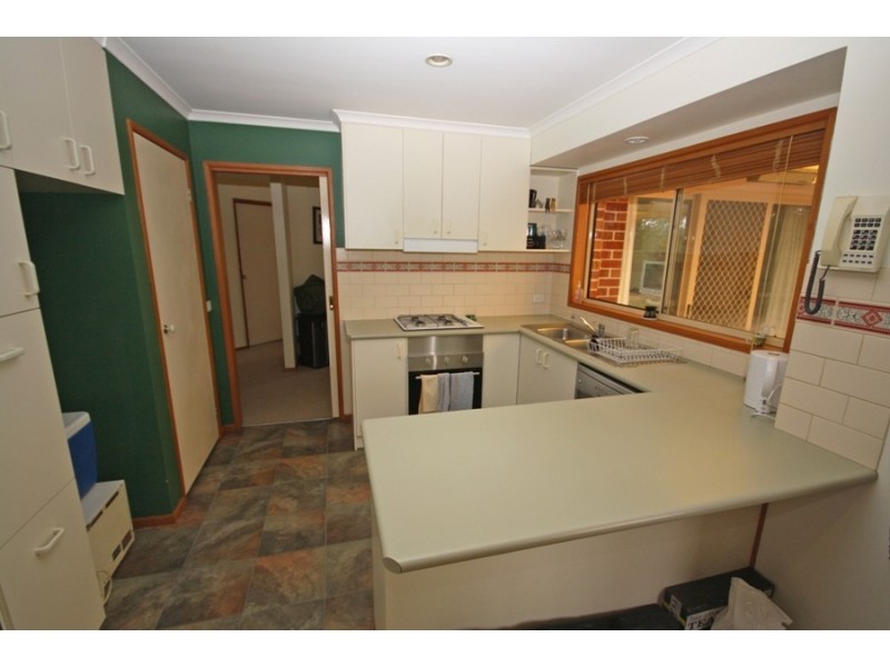 2 Stockton Place, Wagga Wagga NSW 2650