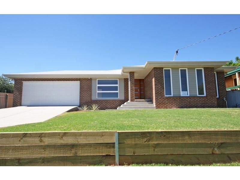1 Boswell Street, Wagga Wagga NSW 2650