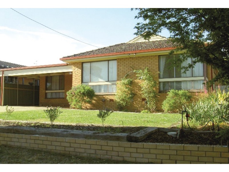 33 Red Hill Road, Wagga Wagga NSW 2650