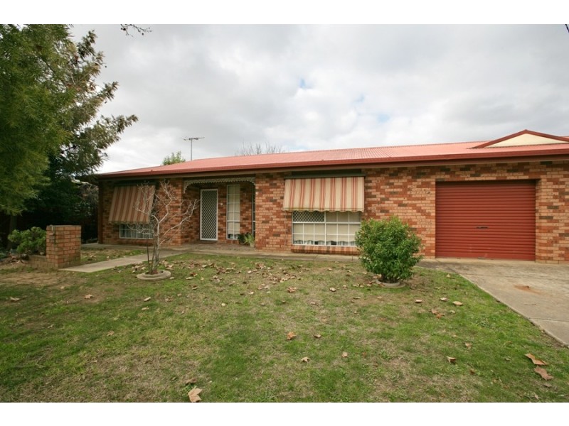 1/5 McKinnon Street, Wagga Wagga NSW 2650
