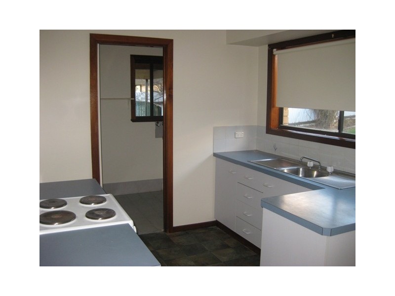 30 Wiradjuri Cres, Wagga Wagga NSW 2650