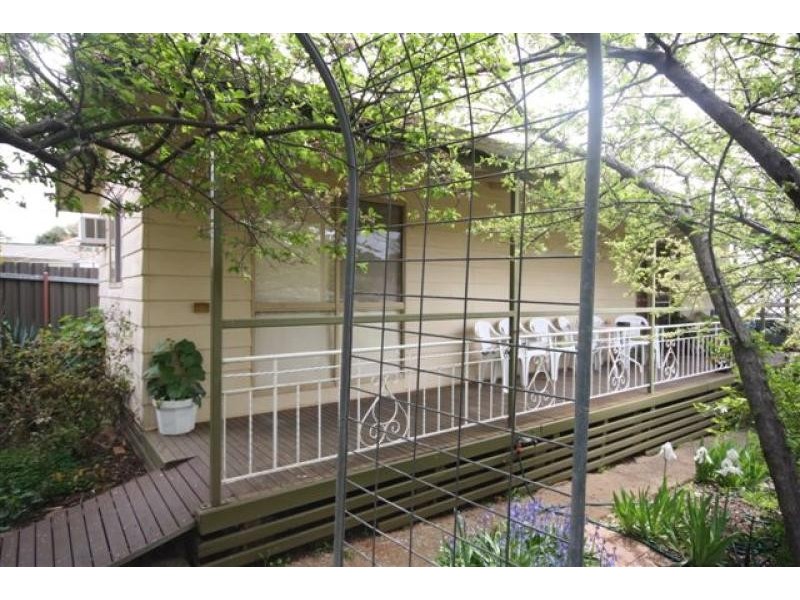 8A Rudd Street, Wagga Wagga NSW 2650