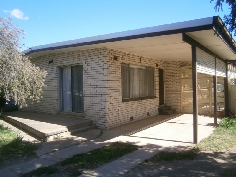 22 Campbell Place, Wagga Wagga NSW 2650