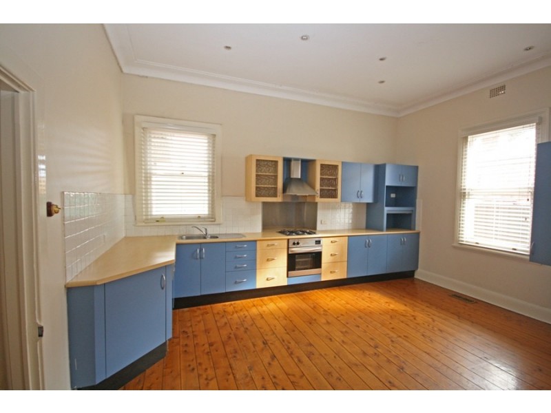 58 Best Street, Wagga Wagga NSW 2650