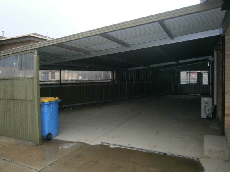 33 Higgins Avenue, Wagga Wagga NSW 2650