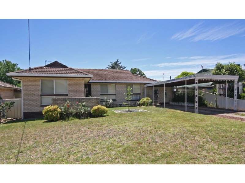 39 Leavenworth Drive, Wagga Wagga NSW 2650