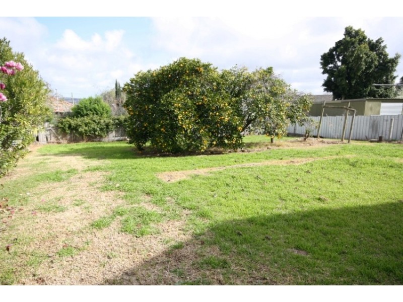 64 Mimosa Drive, Wagga Wagga NSW 2650