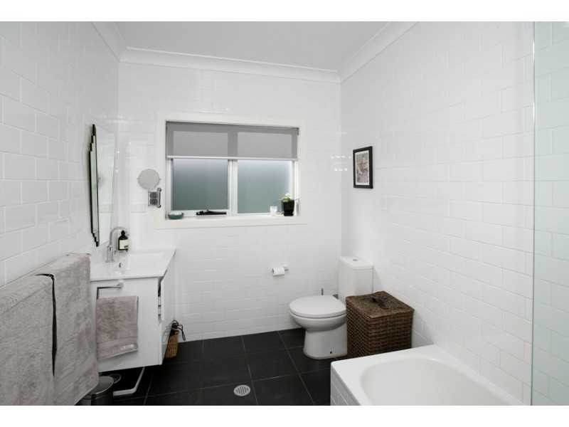 120 Coleman Street, Wagga Wagga NSW 2650