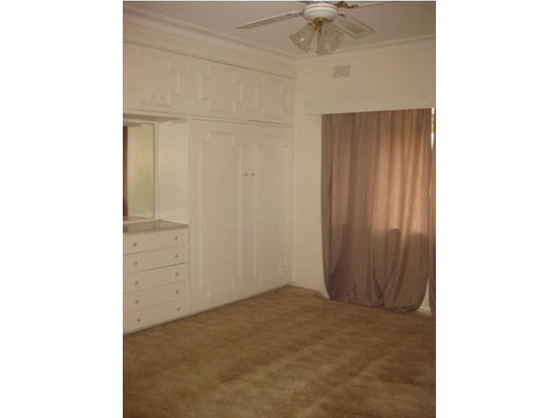 72 Warrawong Street, Wagga Wagga NSW 2650