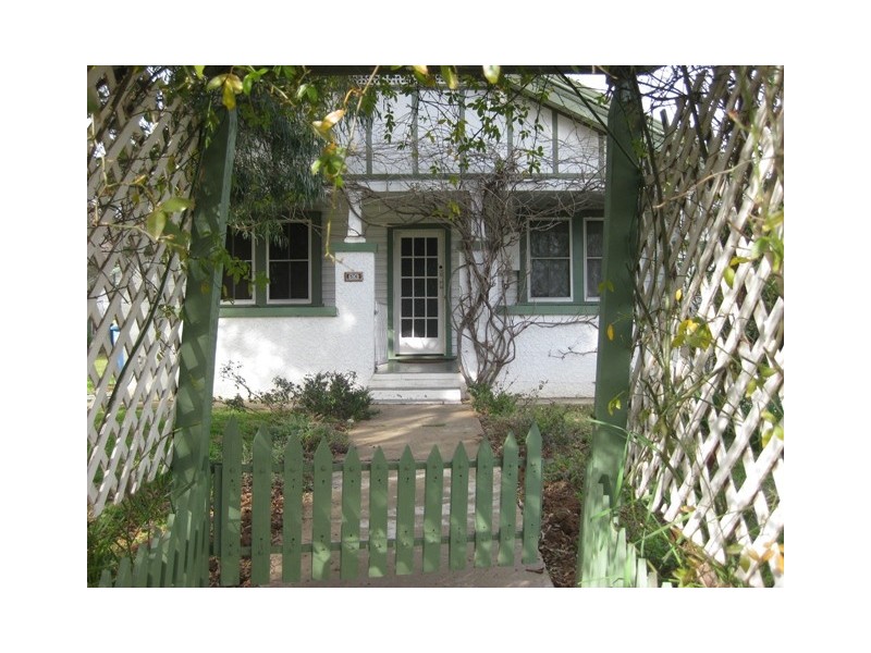 56 Urana St, Wagga Wagga NSW 2650