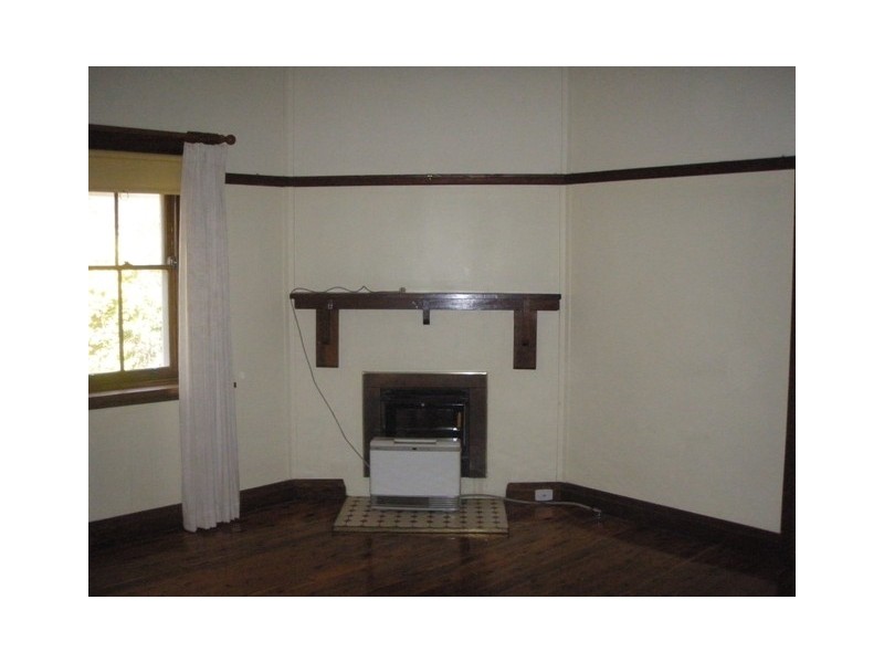 56 Urana St, Wagga Wagga NSW 2650