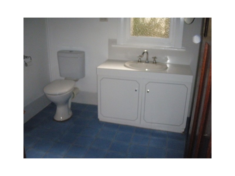 56 Urana St, Wagga Wagga NSW 2650