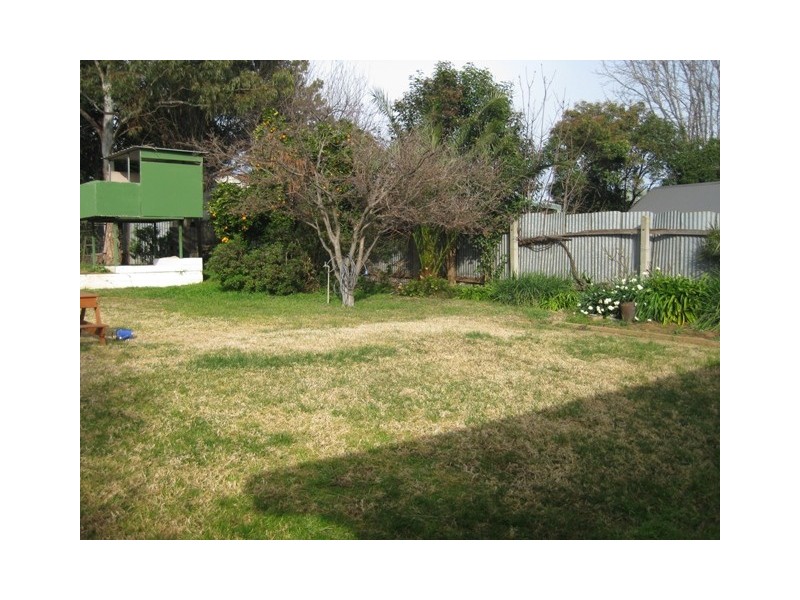 56 Urana St, Wagga Wagga NSW 2650