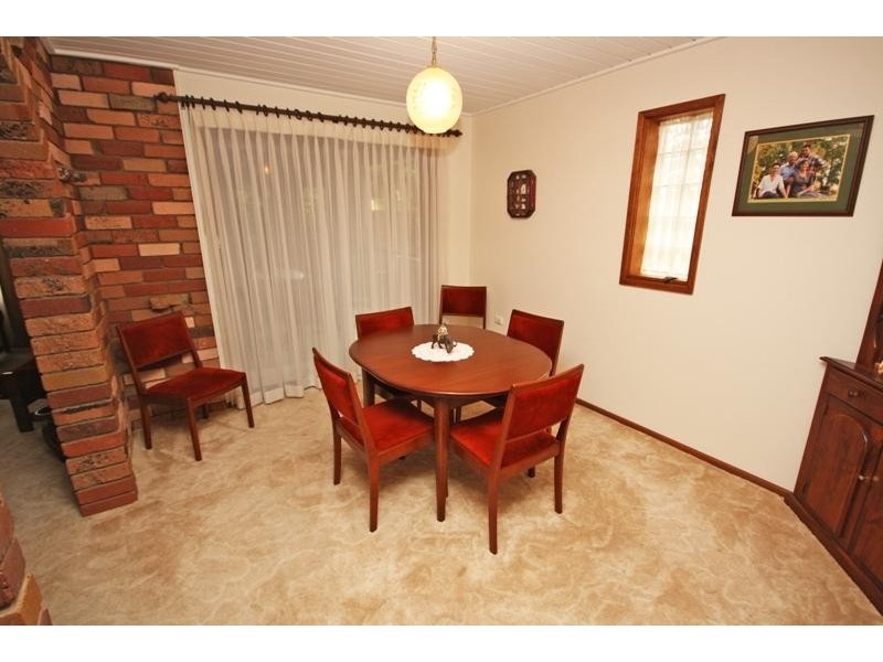 28 Banks Avenue, Wagga Wagga NSW 2650