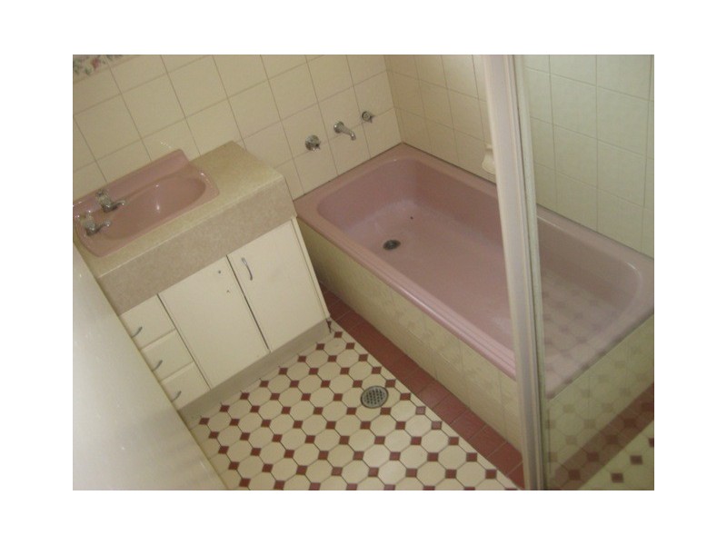 5 Paull Street, Wagga Wagga NSW 2650