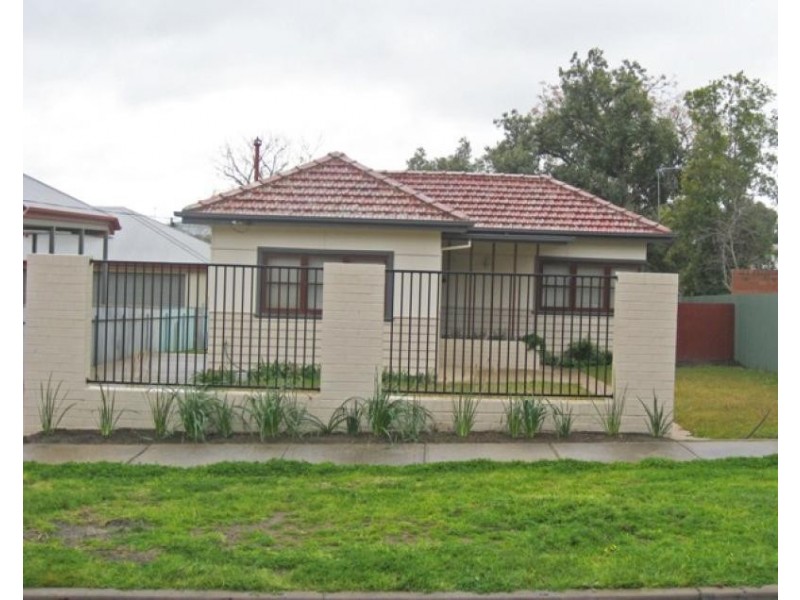 29 Hardy Avenue, Wagga Wagga NSW 2650