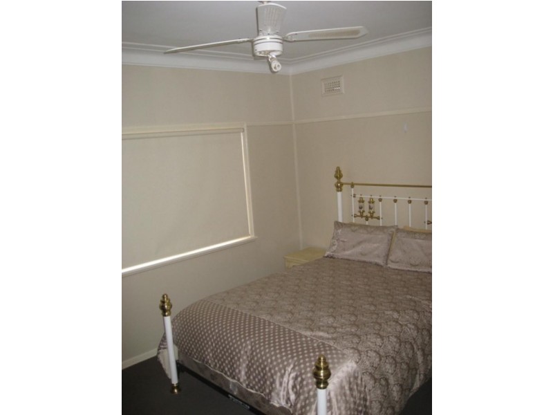 29 Hardy Avenue, Wagga Wagga NSW 2650