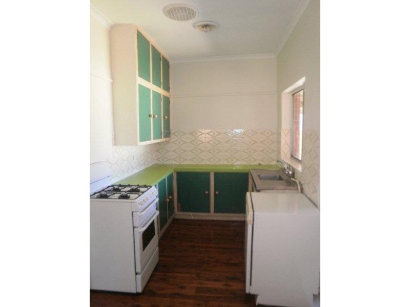 24 Bolger Avenue, Wagga Wagga NSW 2650