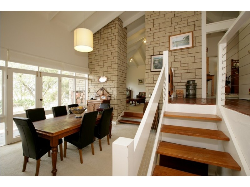 3 Highfield Place, Kooringal NSW 2650