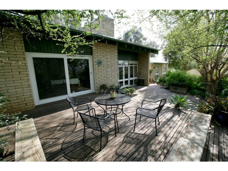 3 Highfield Place, Kooringal NSW 2650