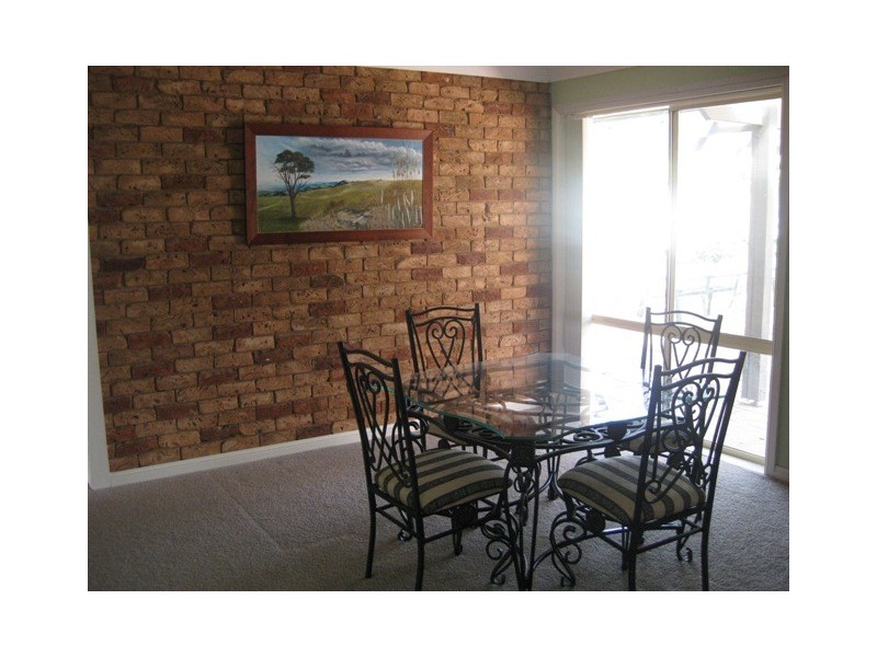 5 Grace Avenue, Wagga Wagga NSW 2650