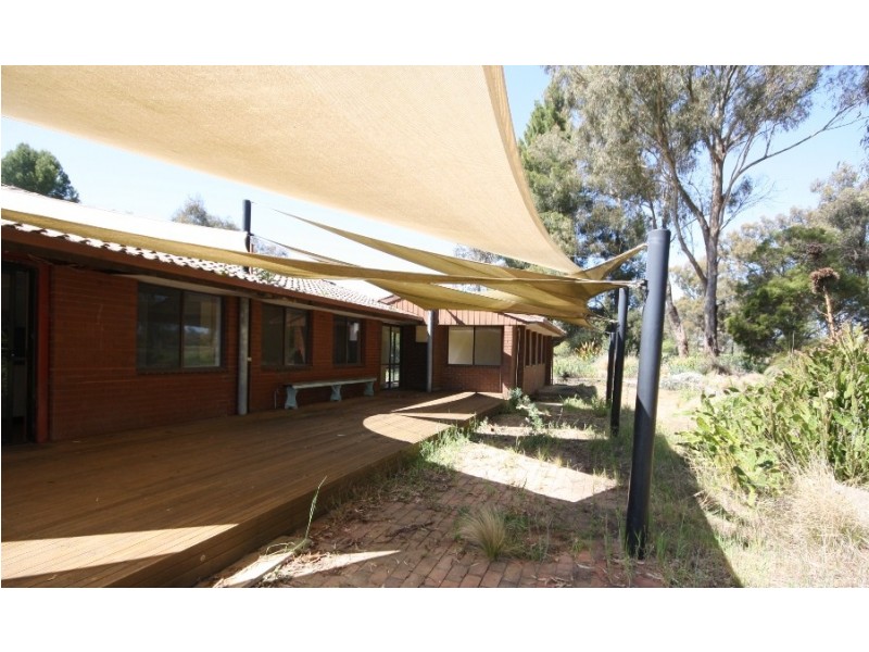 3 Poplar Road, Wagga Wagga NSW 2650