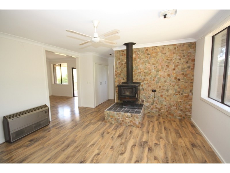 3 Poplar Road, Wagga Wagga NSW 2650