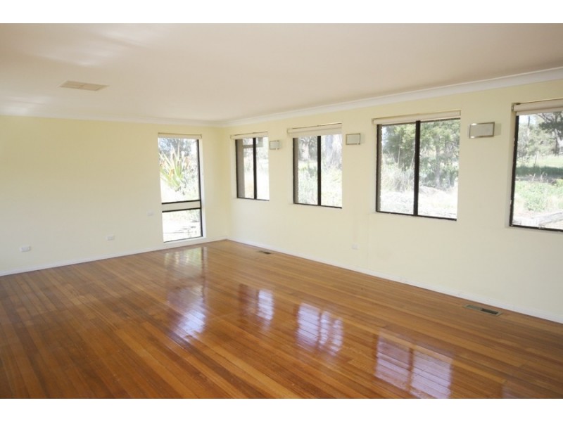 3 Poplar Road, Wagga Wagga NSW 2650