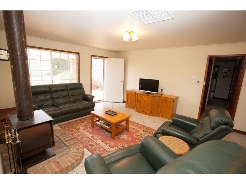 96 River Road, Alfredtown NSW 2650