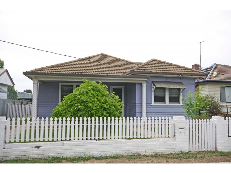 288 Kincaid Street, Wagga Wagga NSW 2650