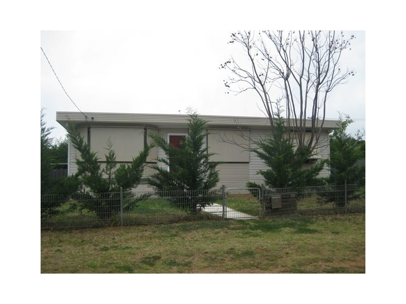 43 Heath Street, Wagga Wagga NSW 2650