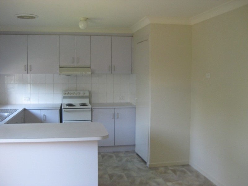 60 Balleroo Crescent, Wagga Wagga NSW 2650