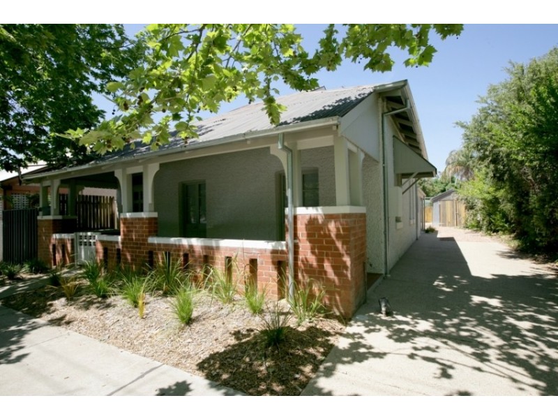 110 Gurwood Street, Wagga Wagga NSW 2650