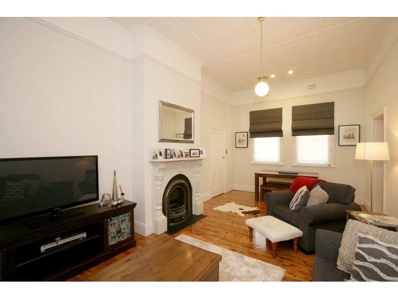 110 Gurwood Street, Wagga Wagga NSW 2650