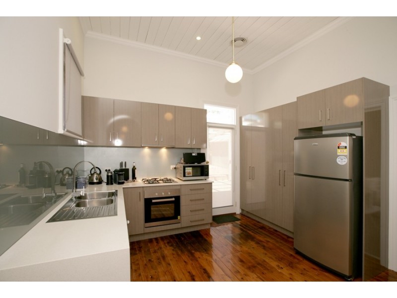 110 Gurwood Street, Wagga Wagga NSW 2650