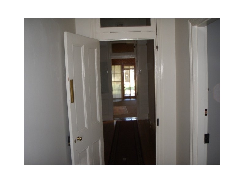 38 Peter Street, Wagga Wagga NSW 2650