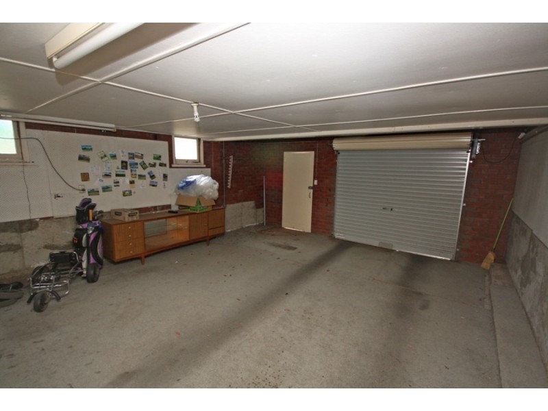 17 Mallory Street, Wagga Wagga NSW 2650