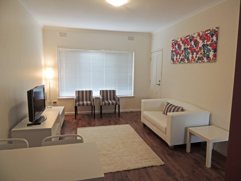 1/5 Wilson Street, Kooringal NSW 2650