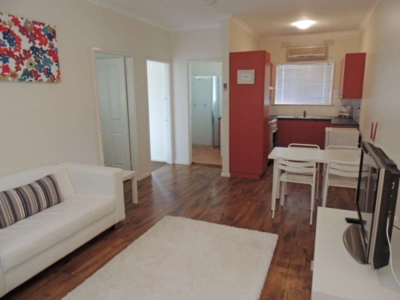 1/5 Wilson Street, Kooringal NSW 2650