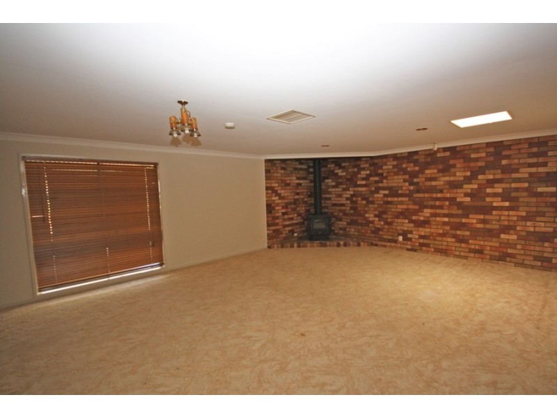 23 Kilpatrick Street, Wagga Wagga NSW 2650