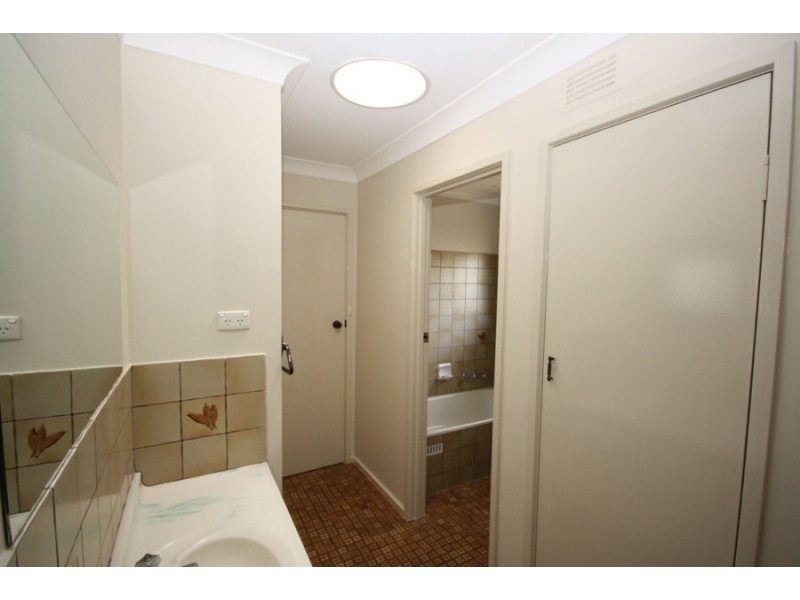 23 Kilpatrick Street, Wagga Wagga NSW 2650