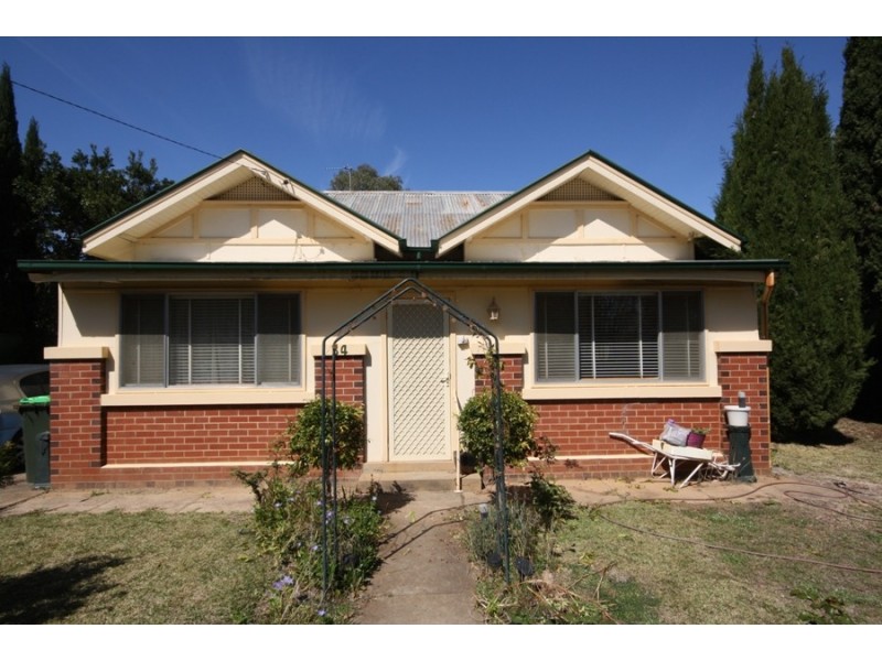34 Lindsay Street, Wagga Wagga NSW 2650