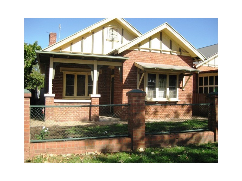 58 Peter Street, Wagga Wagga NSW 2650