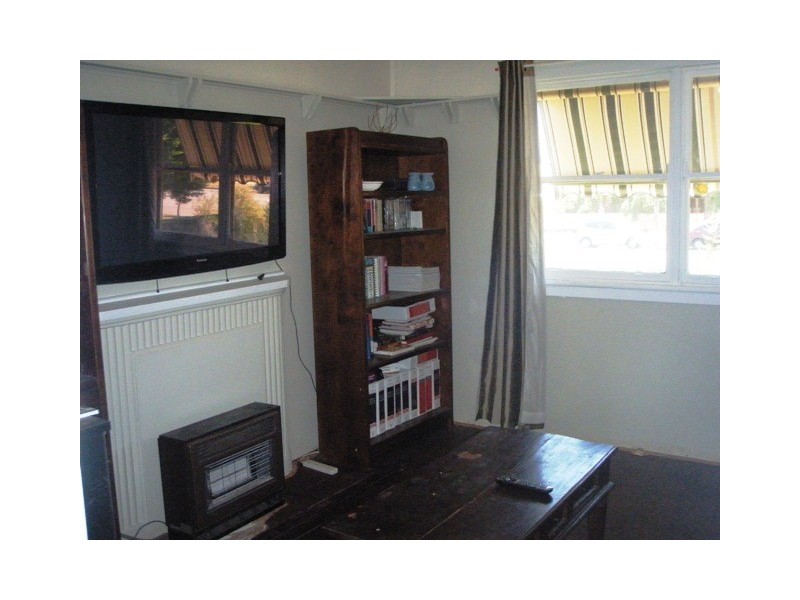 226 Kincaid St, Wagga Wagga NSW 2650