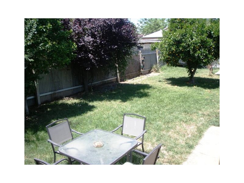 226 Kincaid St, Wagga Wagga NSW 2650