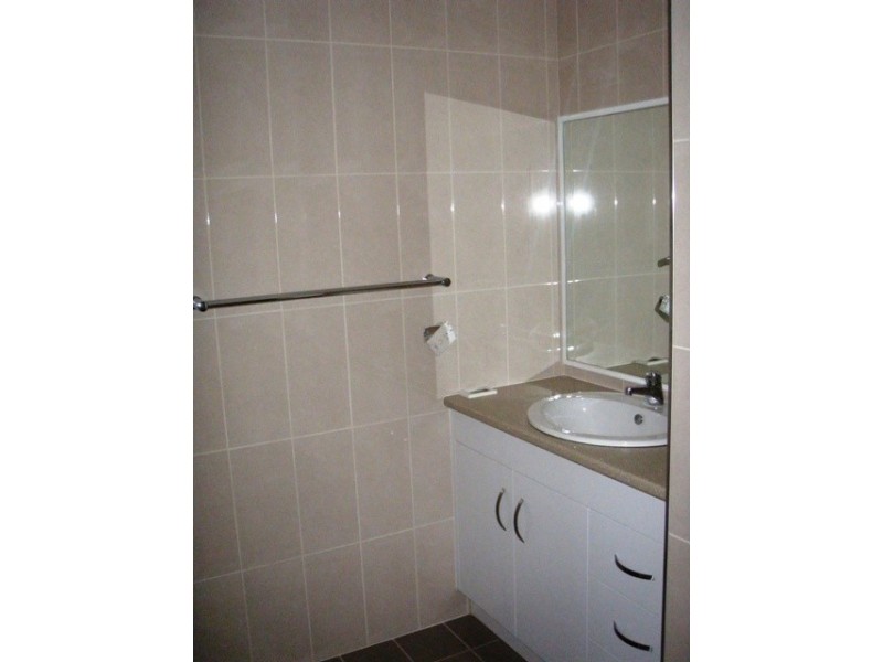 1/12 Kilpatrick St, Wagga Wagga NSW 2650