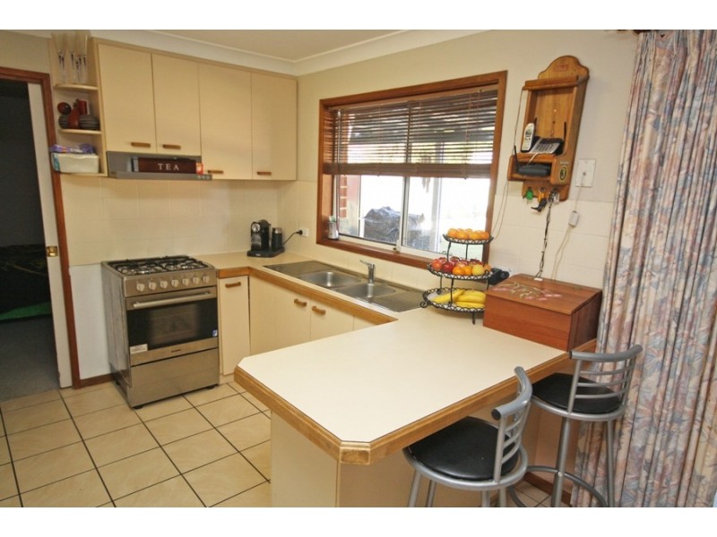 4 Eaton St, Wagga Wagga NSW 2650
