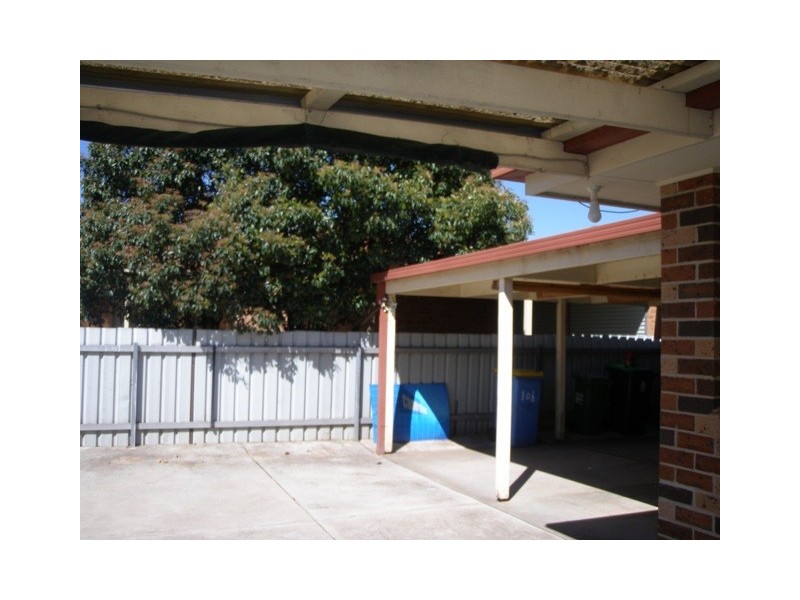 106 Dalman Parkway, Wagga Wagga NSW 2650