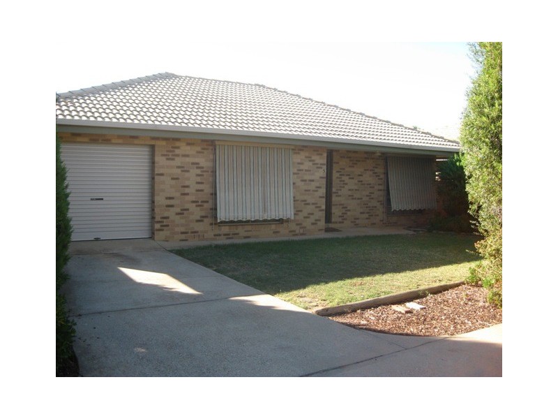 5/3 Leena Place, Wagga Wagga NSW 2650